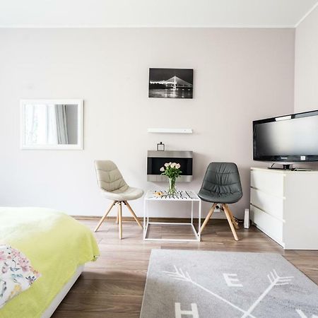 Sunny Wisla River Apartment Варшава Екстер'єр фото
