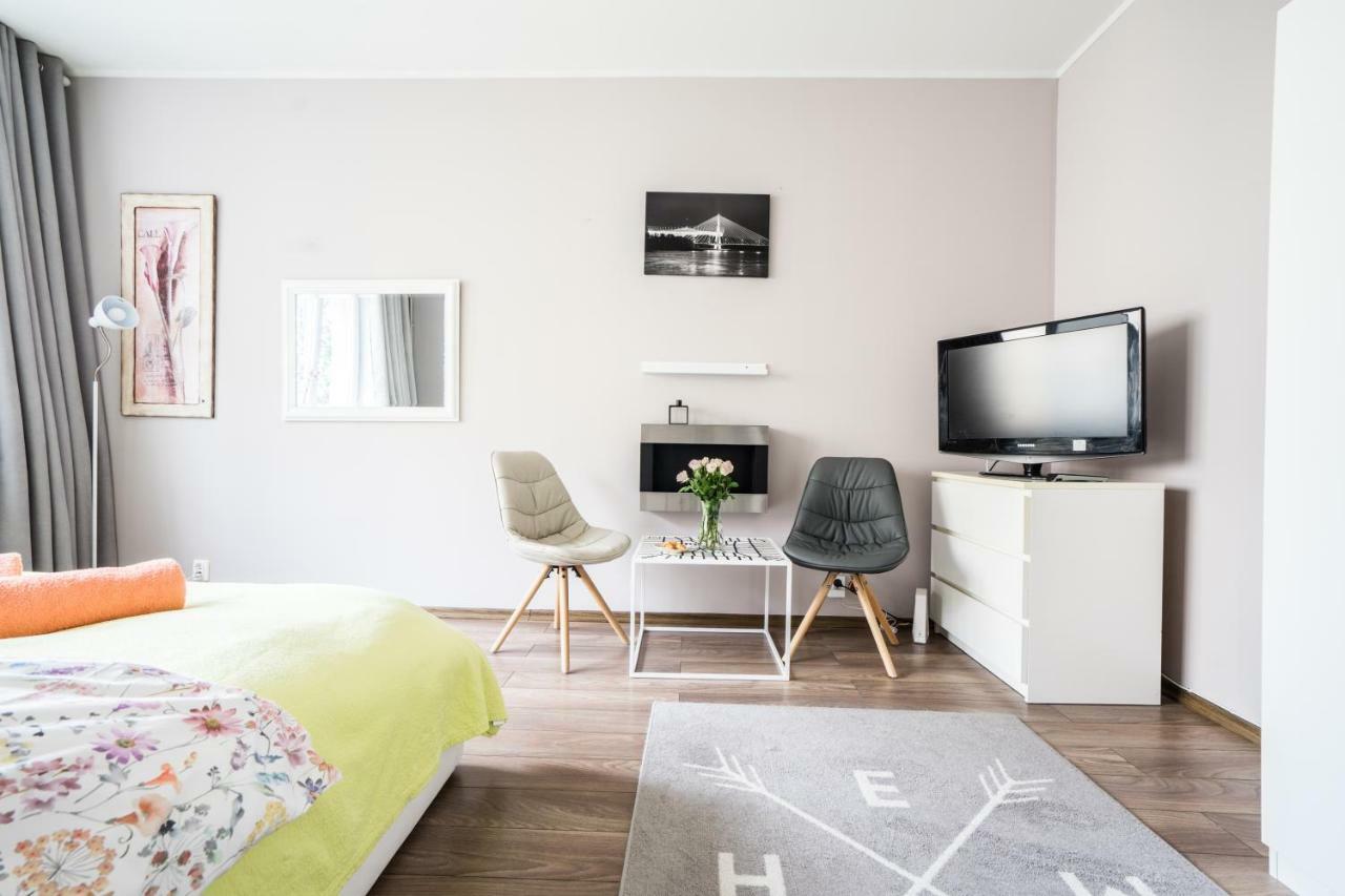 Sunny Wisla River Apartment Варшава Екстер'єр фото